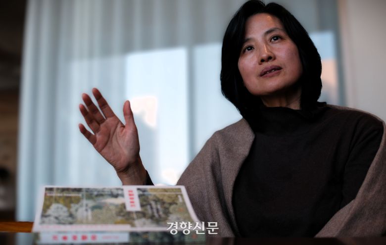 임영신 작가는 “장소와 관계 맺고, 진짜 사람과 관계 맺는 공존과 연결의 사회적 장소감을 갖는 여행”을 강조한다. 김종목 기자