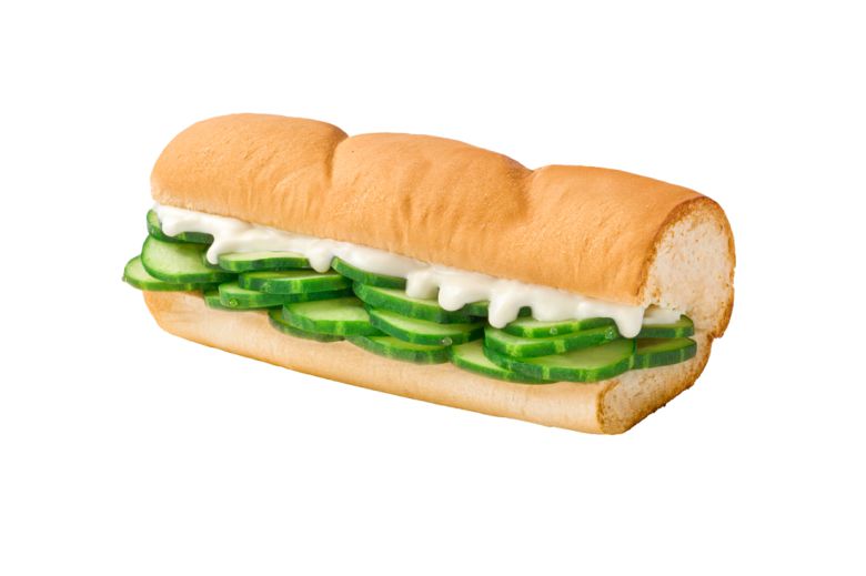 써브웨이가 5월 한정 출시한 오이 샌드위치. 써브웨이 제공