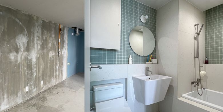 벽지, 바닥재는 물론 화장실 도기까지 없는 일명 ‘껍데기 집’을 분양 받아 다이닝룸을 꾸민 조민정씨(@jessinehome)는 “유행보다 우리 가족의 일상에 집중하고 싶었다”고 말했다.