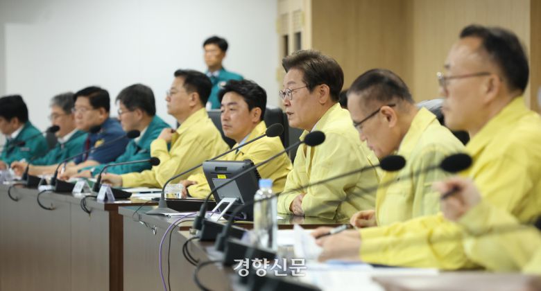 이재명 대통령이 5일 서울 용산 대통령실청사에서 열린 안전치안점검회의를 주재하고 있다. 김창길 기자