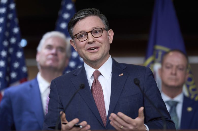 공화당 소속 마이크 존슨 하원의장. AP연합뉴스