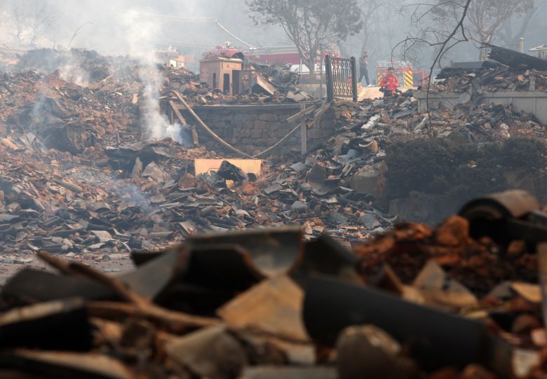 경북 의성군 단촌면 고운사 가운루를 비롯한 건물들이 지난 3월 발생한 산불에 모두 불에타 흔적만 남아 있다. 이번 화재로 국가 지정 문화유산 보물로 지정된 가운루와 연수전 등이 소실됐다. 연합뉴스
