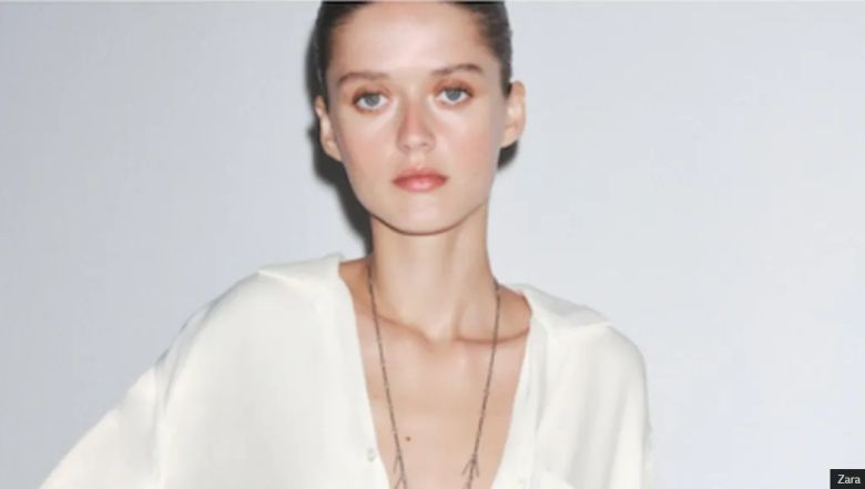 영국에서 패션 브랜드 자라(ZARA)의 광고 2건이 모델이  건강하지 않게 마른 모습을 연출했다는 이유로 금지 조치를 받았다. 사진 자라·BBC