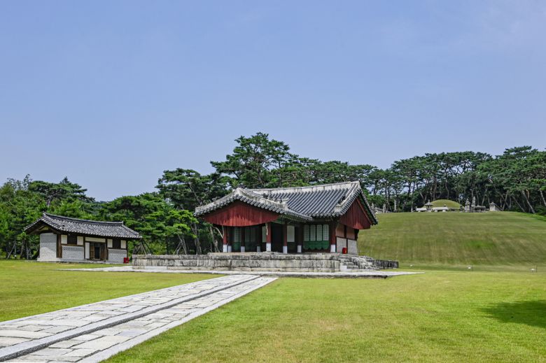 역사적 고즈넉함이 느껴지는 세종대왕과 소헌왕후의 영릉.