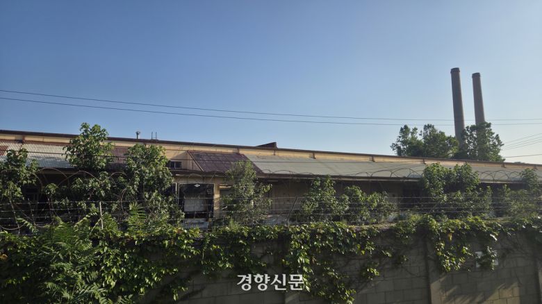 일제가 열도 밖에 설치한 군수공장 중 유일하게 남은 ‘인천 조병창’ 주물공장 건물. 김경민 기자