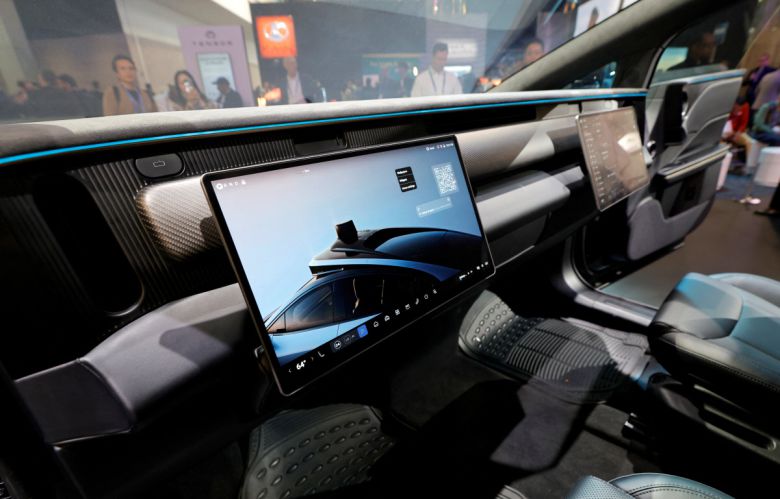 미국 스타트업 텐서오토가 CES 2026에서 공개한 운전대 없는 완전자율주행차 ‘텐서 로보카’ 내부. 로이터연합뉴스