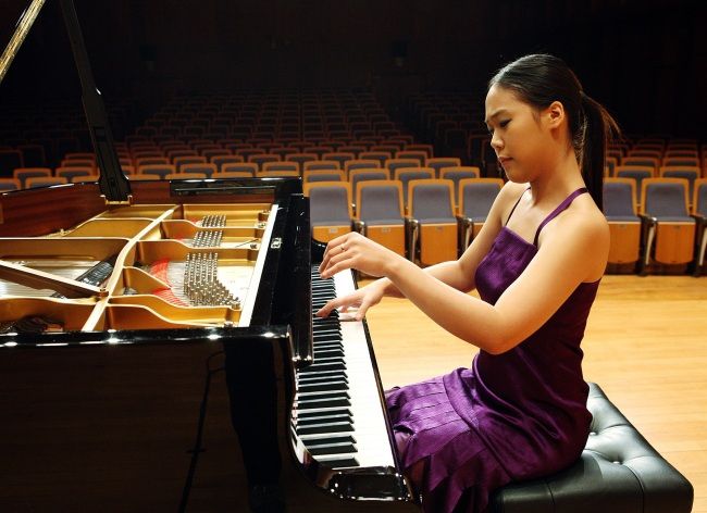 피아니스트 손열음.   금호아시아나문화재단 제공