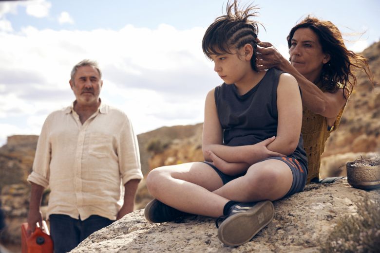 영화 <시라트>의 한 장면.  루이스(왼쪽부터), 에스테반과 레이버. 찬란 제공