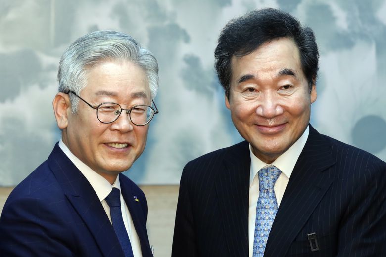 이재명 경기도지사와 이낙연 더불어민주당 의원. 서울신문