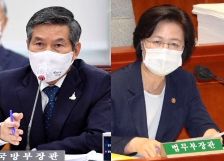 정경두 국방부 장관 vs 추미애 법무부 장관 - 연합뉴스