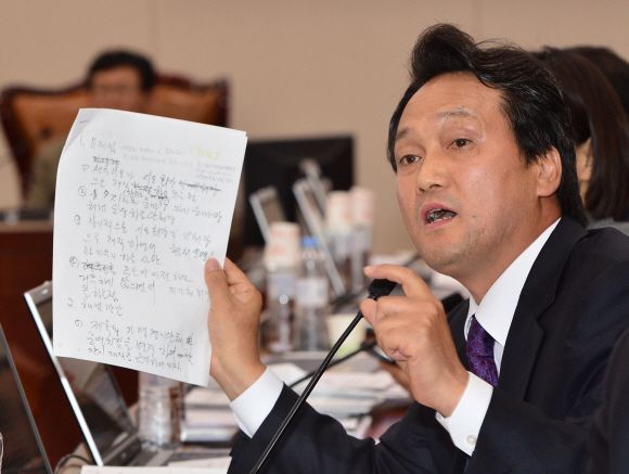 - 안민석 더불어민주당 의원. 연합뉴스