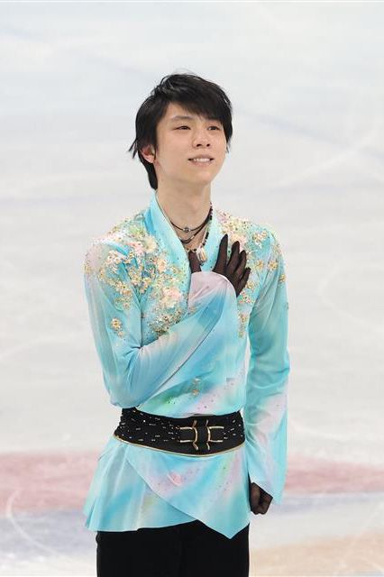 - 하뉴 유즈루가 지난 10일 중국 베이징 수도체육관에서 열린 2022 베이징동계올림픽 피겨스케이팅 남자 싱글 프리스케이팅 경기에서 연기를 펼치고 있다. 베이징 뉴스1