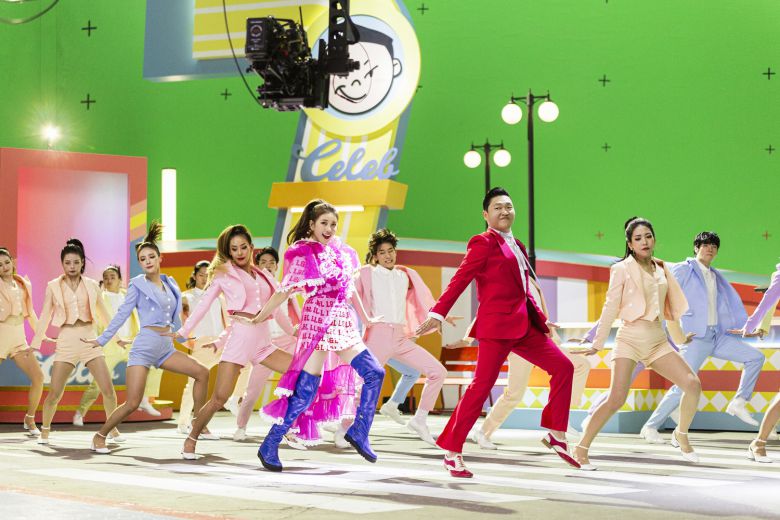 싸이 ‘셀럽’ 뮤직비디오 스틸. 피네이션 제공