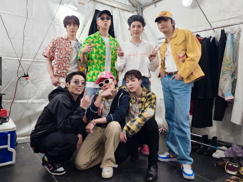 그룹 방탄소년단. 방탄소년단 공식 트위터 캡처