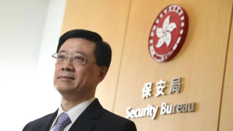 경찰 출신인 존 리 차기 홍콩 행정장관