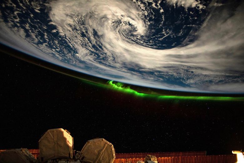 이탈리아 우주비행사 사만다 크리스토포레티가 촬영한 지구의 오로라
