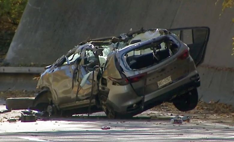 미국에서 기아차를 훔쳐 과속하던 10대 4명이 충돌사고로 목숨을 잃었다.