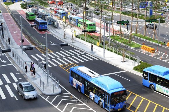 버스 중앙정류소 - 서울신문DB