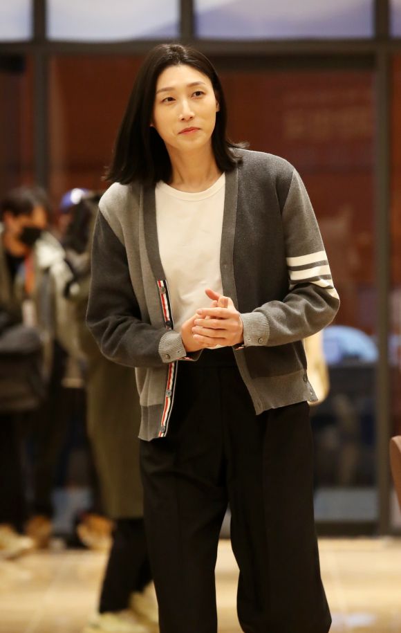 세계 도핑방지의 날 기념식에 참석하는 김연경 - ‘배구여제’ 김연경 선수가 14일 오후 전남 무안 남악스카이컨벤션에서 열린 2023 세계 도핑방지의 날 기념식에 참석하고 있다.  무안 연합뉴스