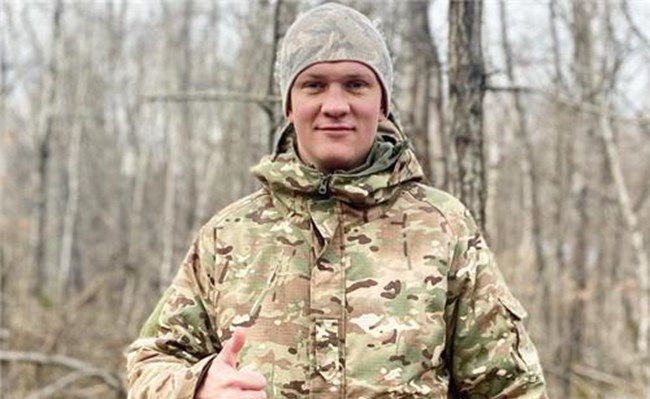 지난 3월 31일에도 우크라이나의 킥복싱 세계 챔피언 출신인 비탈리 메리노우(32)가 전투 중 당한 부상으로 숨졌다