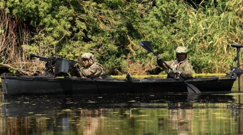 우크라이나 회사가 개발한 전투 카약 ‘폴로즈-M16’