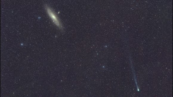 안드로메다 은하와 함께 포착된 12P/폰스-브룩스 혜성. 사진=Virtual Telescope Project/Gianluca Masi