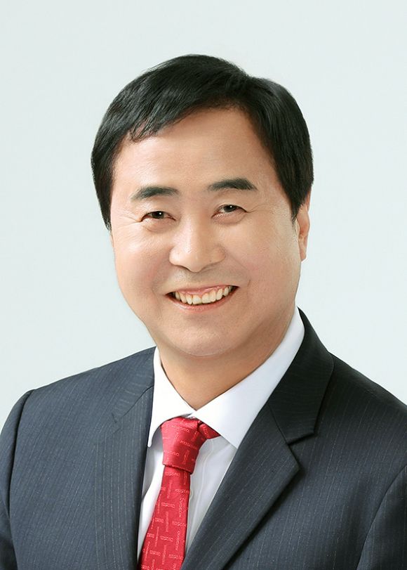 총선에 출마하는 후보자 중 가장 많은 재산을 신고한 김복덕(경기 부천갑) 국민의힘 후보