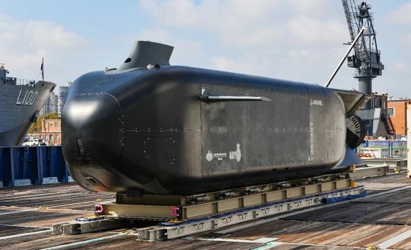 호주 최신 무인잠수정 ‘고스트 샤크’