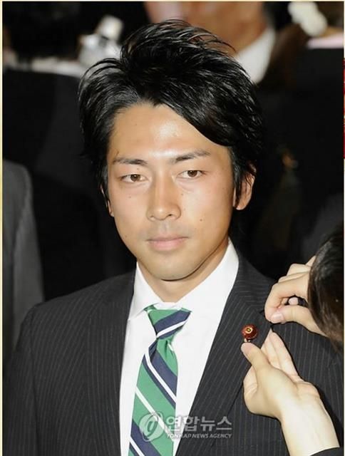 고이즈미 신지로 전 일본 환경상 자료사진. 연합뉴스