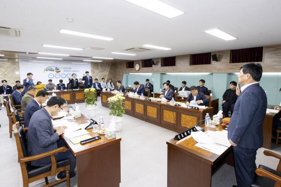 지난 2024년 11월 7일 열린 농수산위원회 행정사무사감사(경북도축산기술연구소). 경북도의회 제공