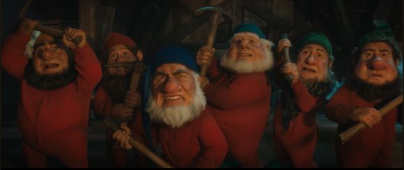 영화 ‘백설공주’의 한 장면.  월트디즈니 컴퍼니 코리아 제공