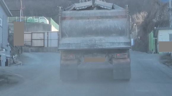 부산시 특사경에 적발된 미세륜 수송차량 (부산시제공)