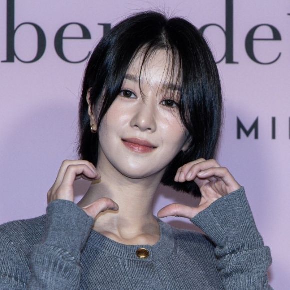 배우 서예지가 22일 오후 서울 강남구 분더샵 청담에서 열린 베네데타 보롤리 포토콜 행사에 참석해 포즈를 취하고 있다. 2024.10.22 뉴스1