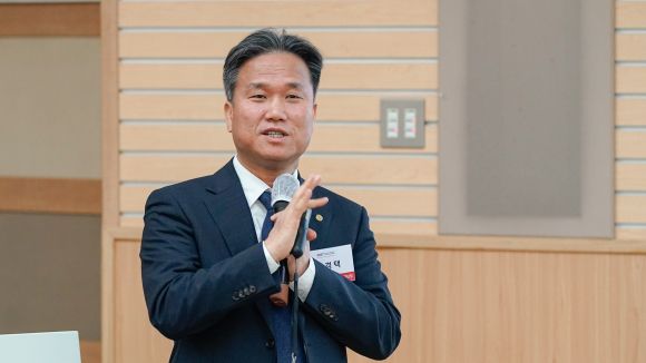 지스트  IBS 상대론적 레이저과학 연구단 김경택 단장.