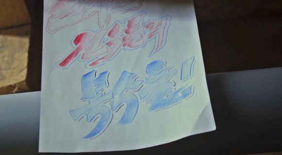 30일(현지시간) 고려인 3세 방송인이자 정치인인 마리나 김(42)은 “전 세계 독점”이라며 쿠르스크에서 직접 만난 북한군 동영상을 공개했다. 영상에는 러시아군과 드론 대응, 전자전 상황 적응 등 현대전 전술 훈련 중인 북한군 모습이 담겼다. 2025.4.30 마리나 김