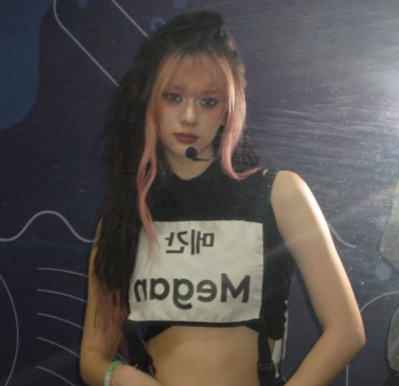 걸그룹 캣츠아이 멤버 메간. 인스타그램 캡처