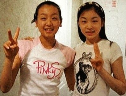 김연아(오른쪽) 선수와 아사다 마오. 김연아 SNS 캡처