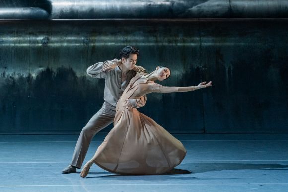 국립발레단 ‘킬리안 프로젝트’ 중 ‘잊힌 땅’.  국립발레단 제공