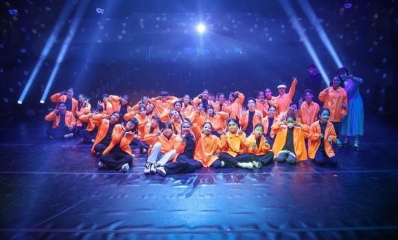 지난해 진행된 ﻿‘꿈의 무용단 은평’ 1기 단원들의 정기 공연 모습.﻿2기 단원의 정기 공연은 오는 11월에 열릴 예정이다. 은평문화재단 제공