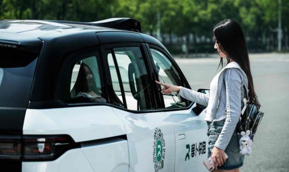 중국 바이두의 로보택시 서비스 ‘아폴로 고’. 아폴로 고 캡처