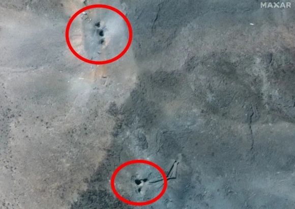 22일 위성 촬영한 이란 포르도 핵시설의 사진을 보면 미군이 투하한 GBU-57 벙커버스터 폭탄이 관통한 것으로 추정되는 구멍 6개가 선명하다. 출처=막서 테크놀러지