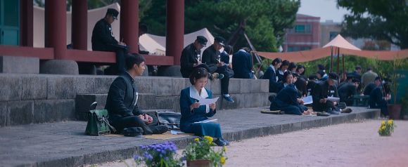 제주목관아를 배경으로 찍은 넷플릭스 드라마‘폭싹 속았수다’ 백일장 장면. 출처 넷플릭스