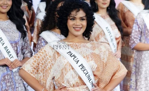 미스 인도네시이 조직위는 파푸아고원주 지역대회 차점자인 카르멘 아나스타샤를 새 대표로 선발했다. 출처=인스타그램