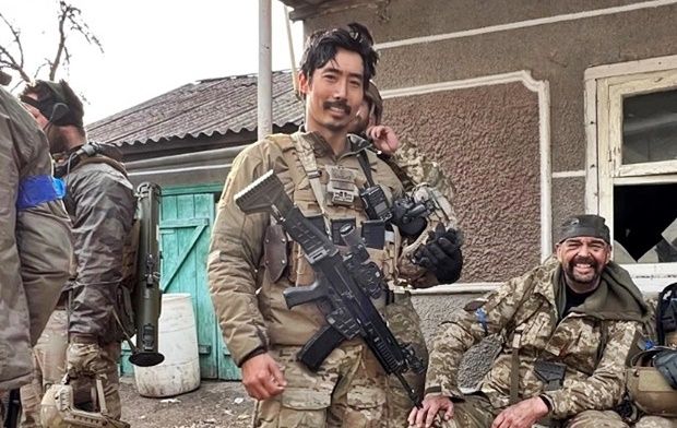 14일(이하 현지시간) 우크라이나 매체 ‘더 뉴 보이스 오브 우크라이나’(NV)는 우크라이나군 소속으로 참전한 이근 대위를 직접 만나 이야기를 들어봤다며 관련 인터뷰 내용을 전격 공개했다. 2022.5.14 더뉴보이스오브우크라이나