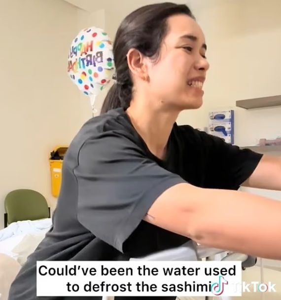 호주의 한 30대 여성이 인도 여행 중 고급 일식당에서 생선회를 먹었다가 장티푸스에 걸려 걷지도 못하고 병원에 입원하는 심각한 상황을 겪었다고 주장해 눈길을 끌고 있다. 틱톡 캡처