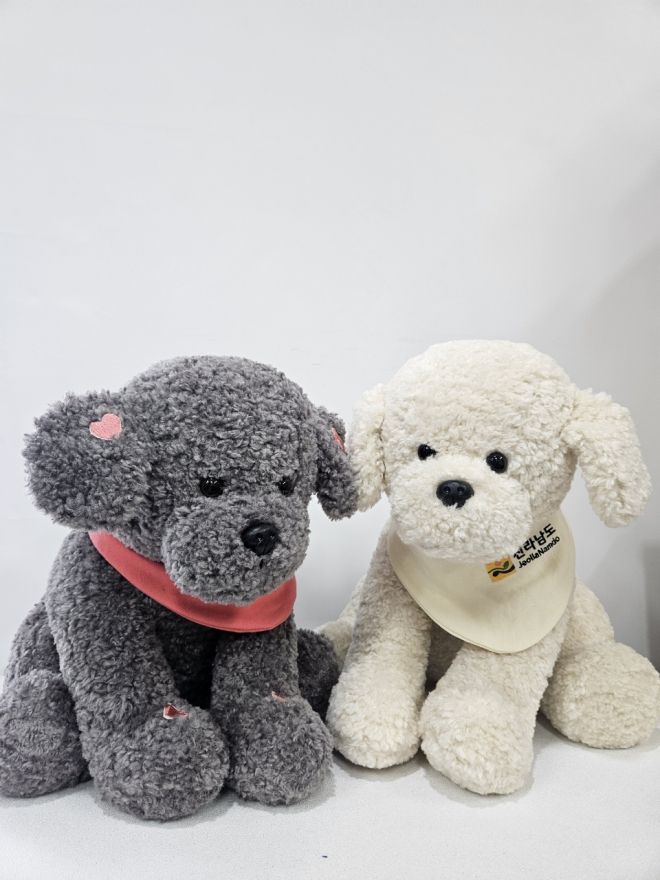 AI 반려돌봄 로봇