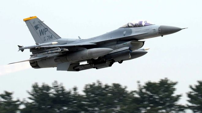F-16 전투기. AP 연합뉴스