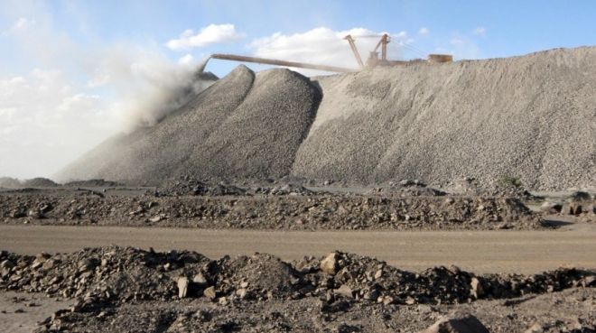 중국 바얀오보 광산에서 채굴기계가 희토류를 채굴하기 위해 작동하고 있다. 로이터 뉴스1