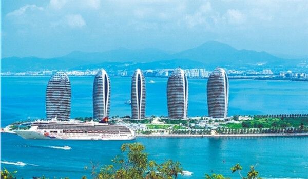 중국의 하와이로 불리는 하이난의 첨단도시 싼야. 하이난성 홈페이지