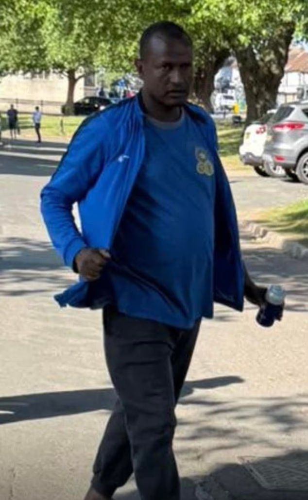 영국 에식스주 에핑 거리에서 찍힌 난민 신청자 하두시 케바투의 모습. 출처=SNS